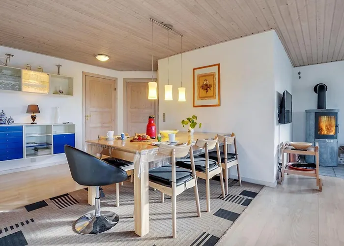 Ferienhaus Wyatt - 30km From The Sea By Interhome *