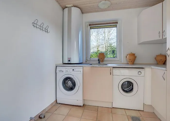 Ferienhaus Wyatt - 30km From The Sea By Interhome